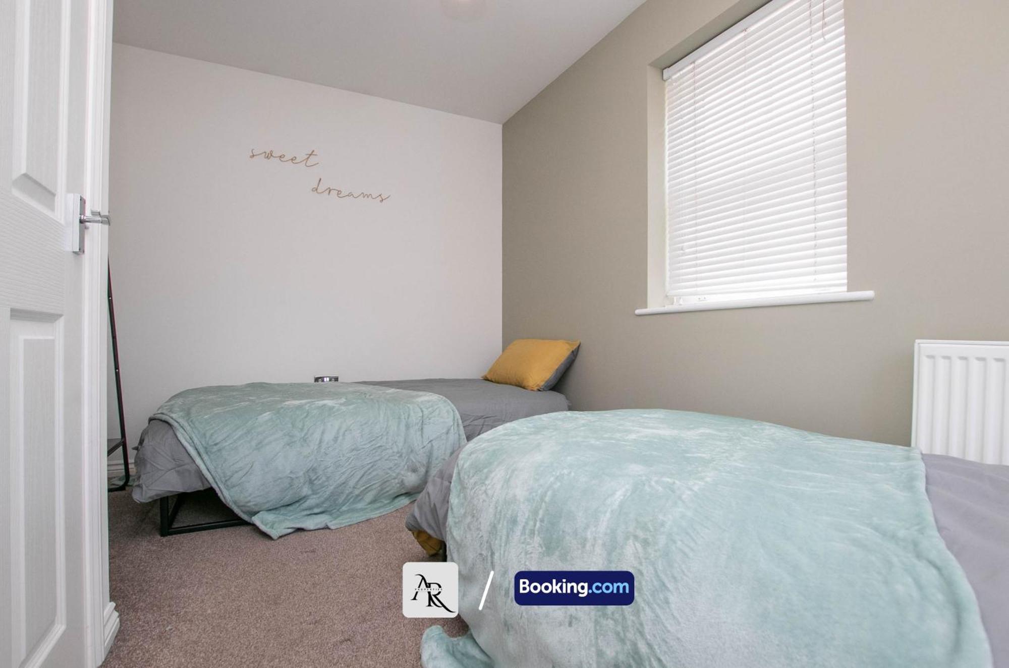 Cozy House By Ar Properties Short Lets & Serviced Accommodation Colchester Exteriér fotografie