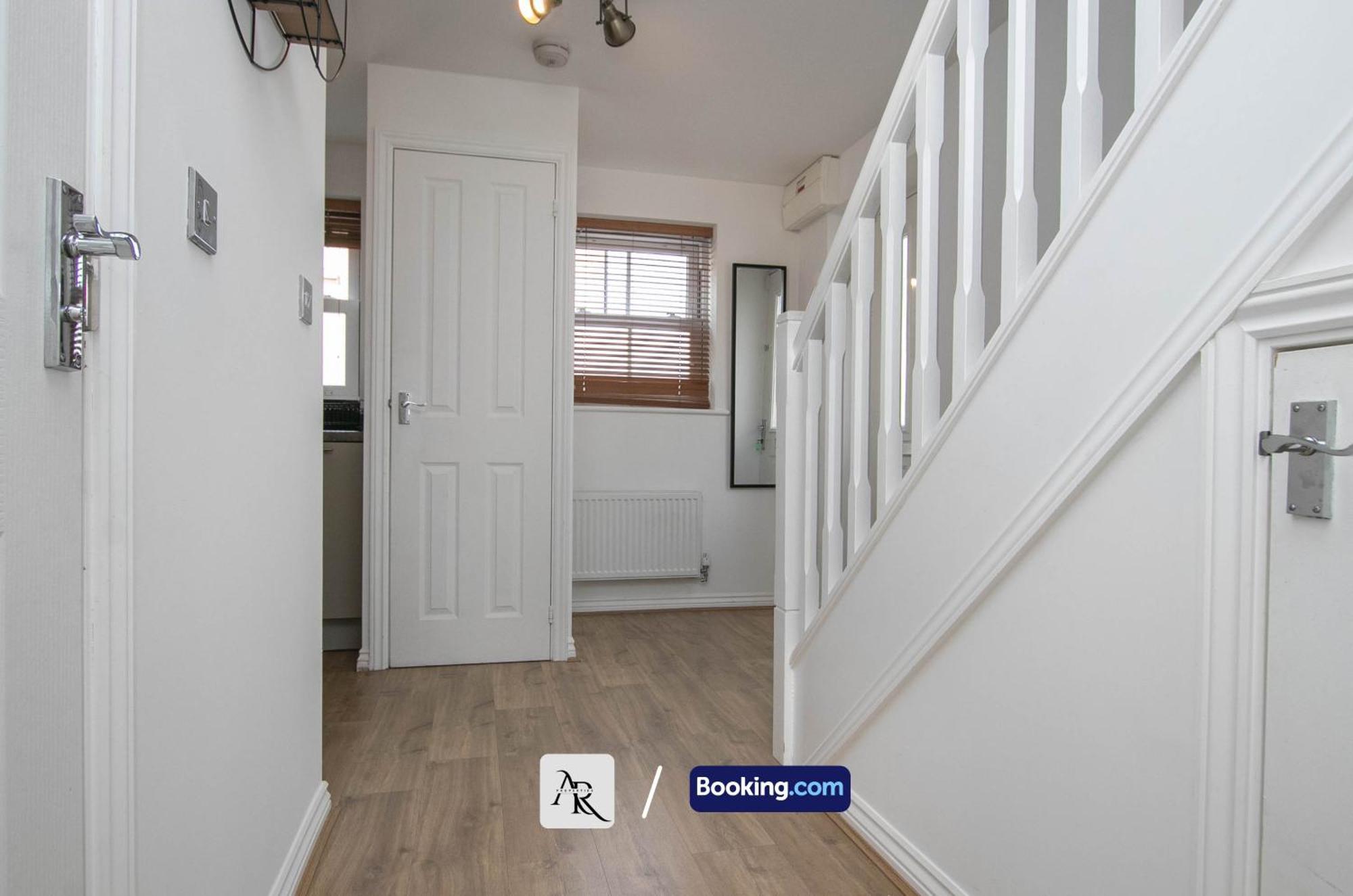 Cozy House By Ar Properties Short Lets & Serviced Accommodation Colchester Exteriér fotografie