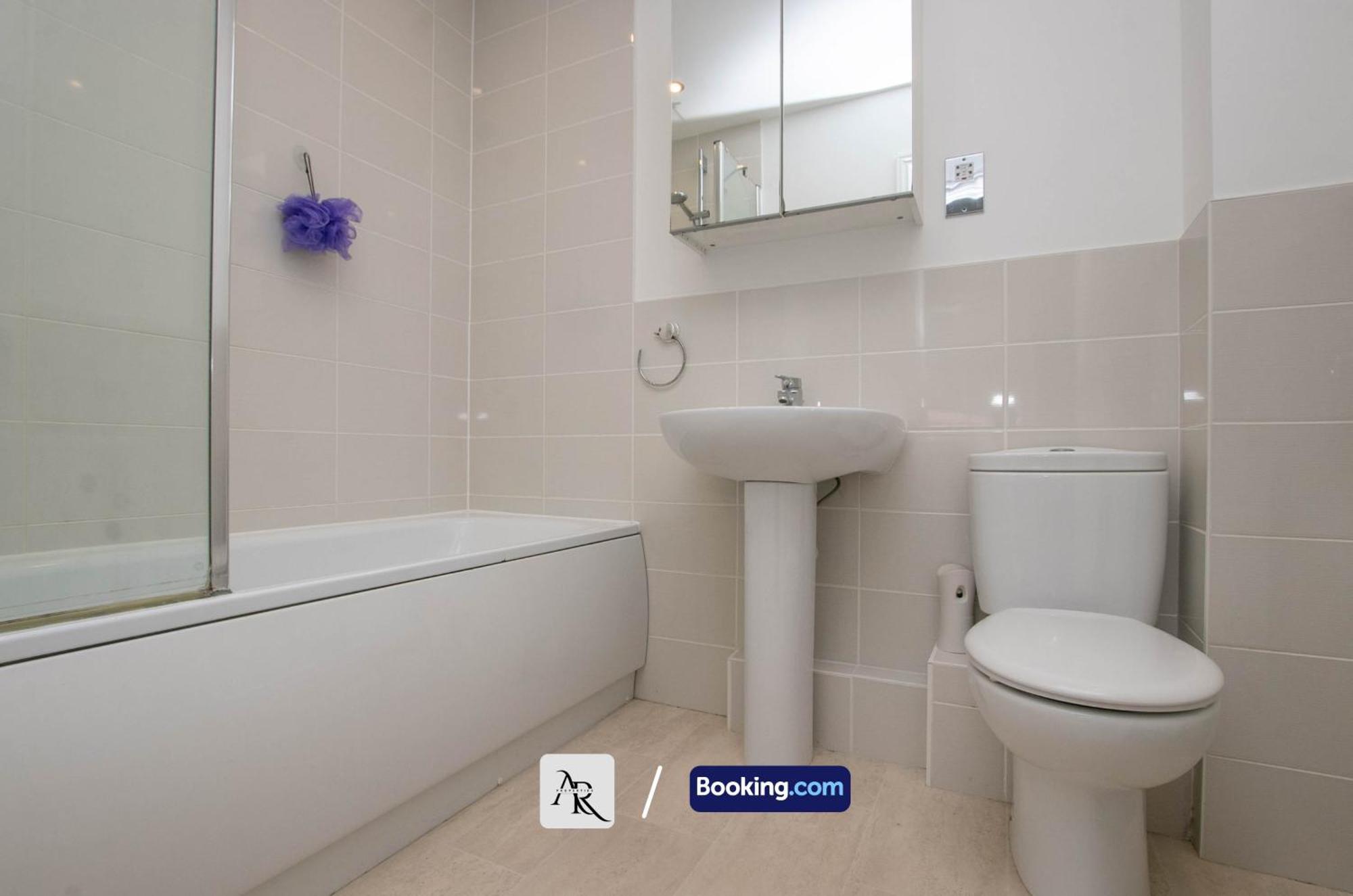 Cozy House By Ar Properties Short Lets & Serviced Accommodation Colchester Exteriér fotografie